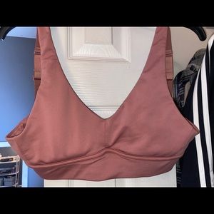 Fabletics sports bra